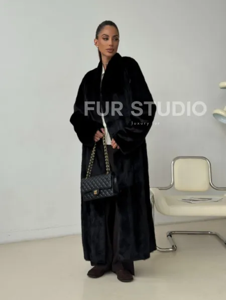 Длинная черная норковая шуба - фото 12