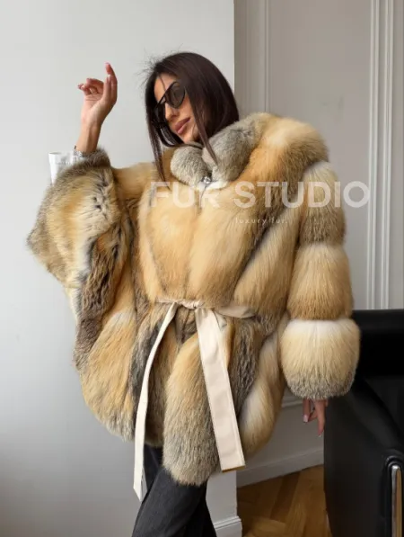 Шуба - пончо из лисы с поясом - фото 9