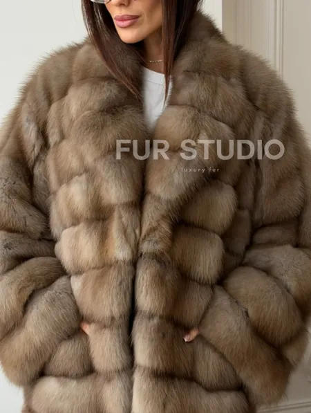 Шуба оверсайз из куницы - фото 2