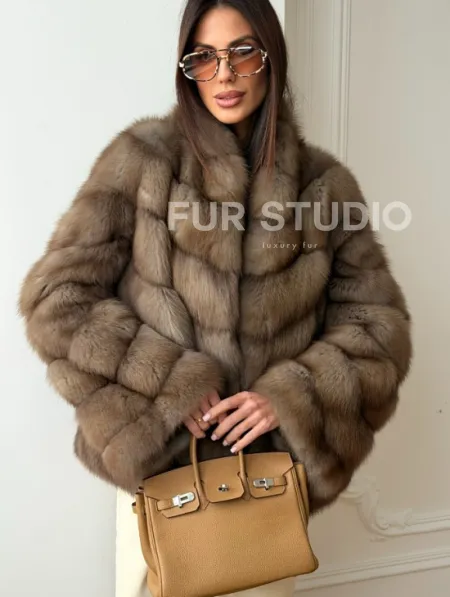 Шуба из меха куницы - рукава косичкой - фото 3