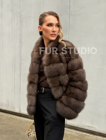Меховой жакет из куницы - фото 23