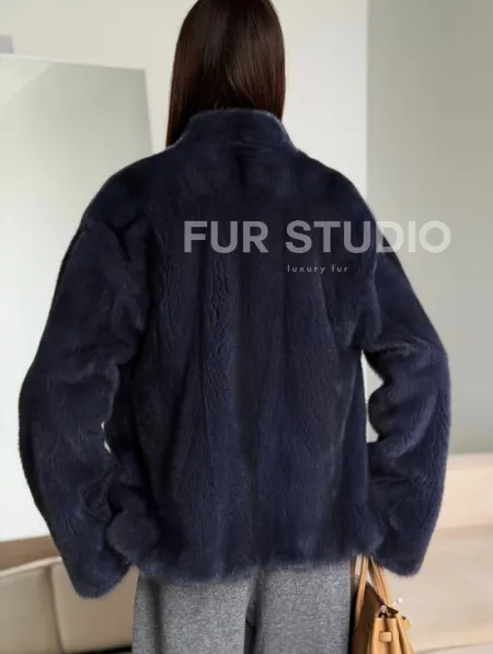 Короткий норковый жакет - синий графит - фото 4