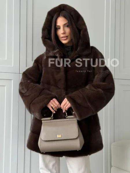 Норковая шуба в стиле «рубашка» с капюшоном - фото 6