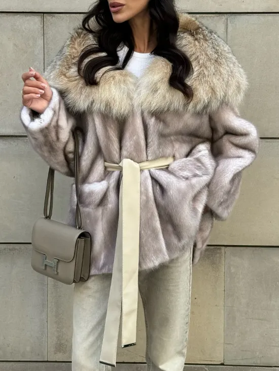 Полупальто из меха норки с капюшоном, отделка из меха рыси - цвет колотый лед - фото 9