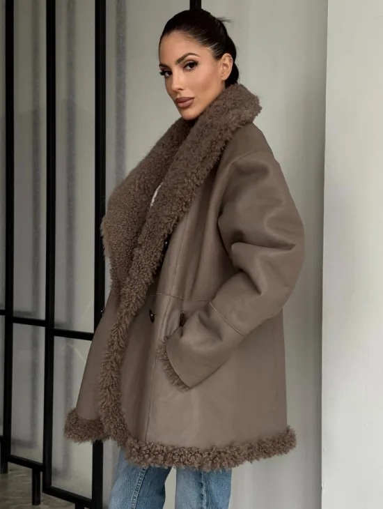 Женская двусторонняя дубленка из натуральной кожи - воротник шаль - фото 8