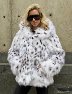 Полушубок из лисы под рысь с капюшоном - фото 5