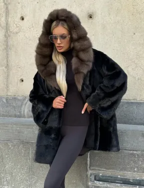 Черный норковый полушубок с капюшоном куница - фото 8