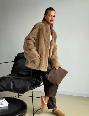 Норковый полушубок V-образный воротник - фото 11