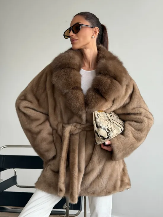 Шуба норковая с воротником куница - летучая мышь - фото 9