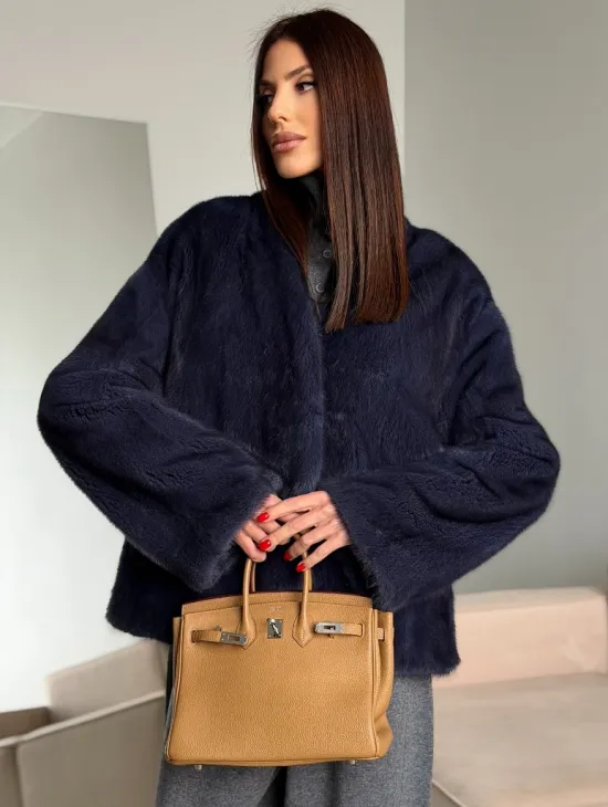 Короткий норковый жакет - синий графит - фото 7