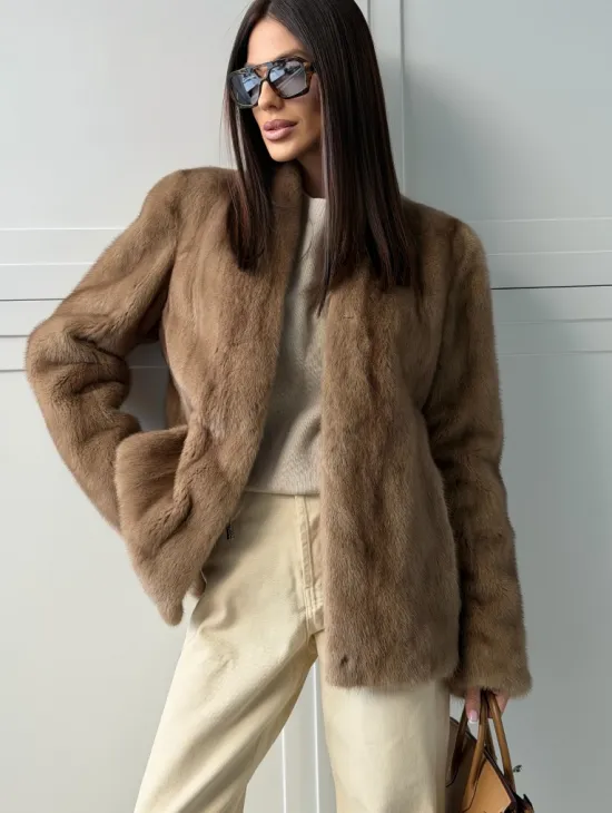 Женский норковый полушубок пастель - фото 0