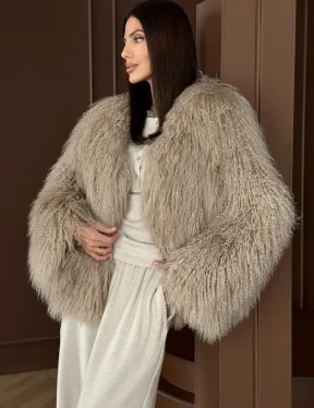 Шуба из натурального меха ламы - фото 7