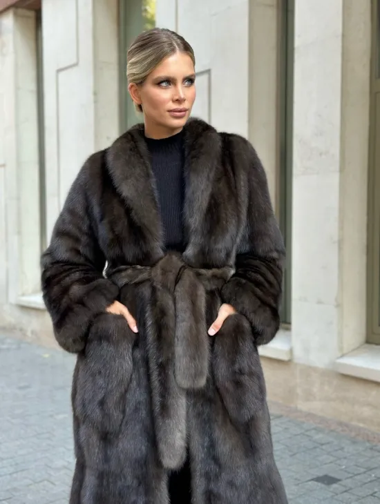 Меховое пальто из баргузинского соболя с проседью - фото 0