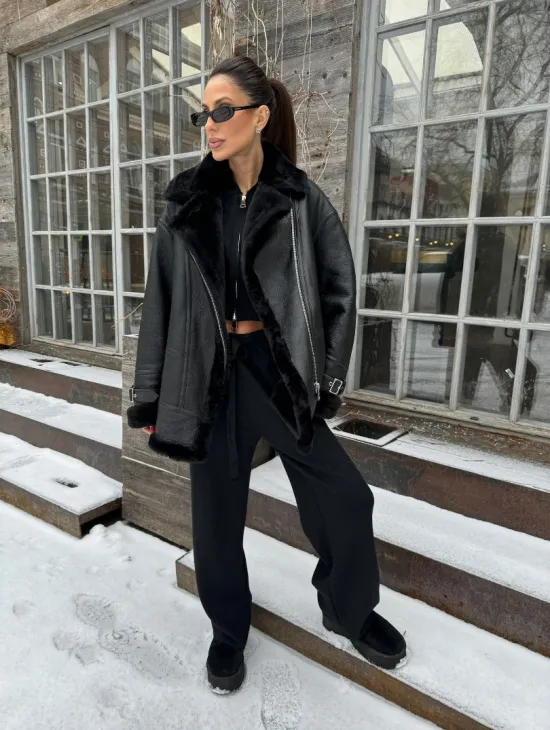 Черная дубленка авитор на овчине - фото 6